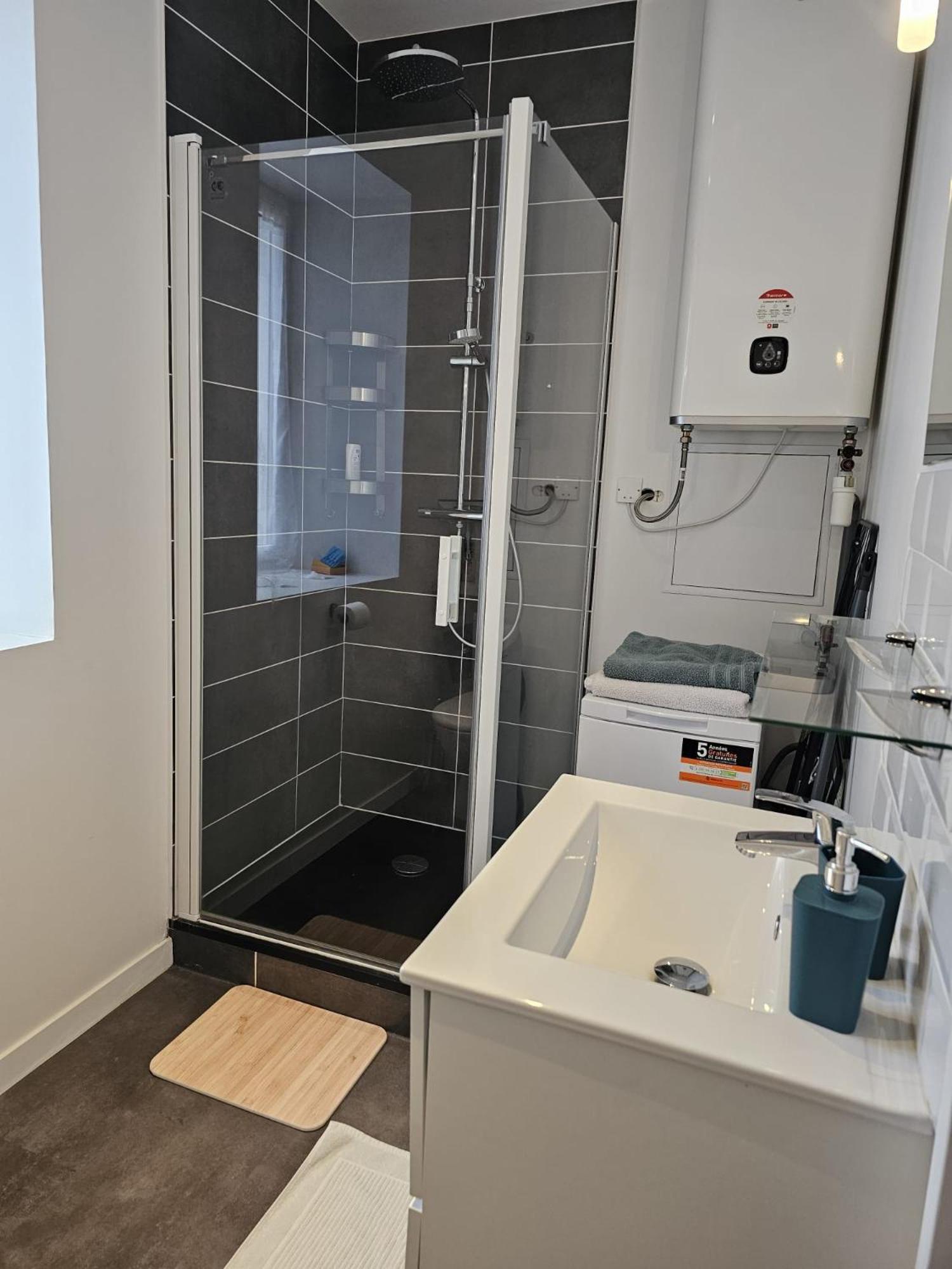 Le Pastel - Grand Studio Renove Angoulême Esterno foto