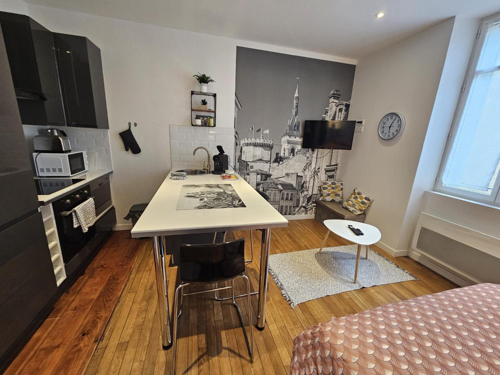 Le Pastel - Grand Studio Renove Angoulême Esterno foto